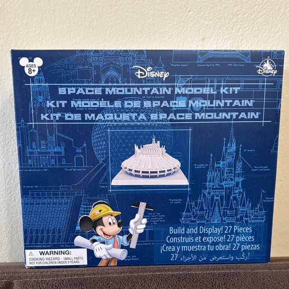 Disney Space Mountain Model Kit - Picture 2 of 6